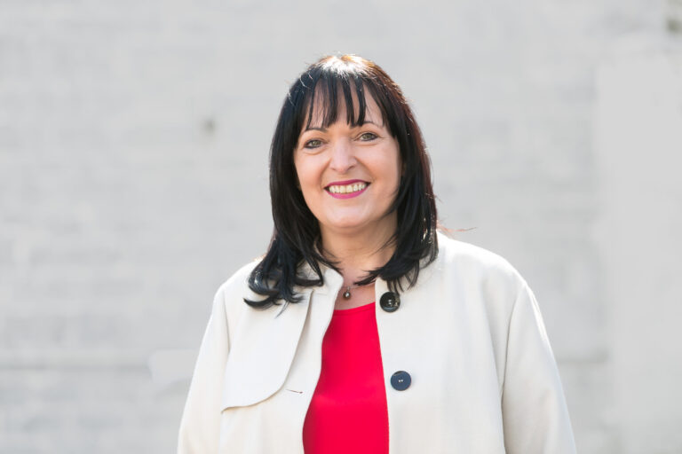 Pflegedirektorin Elke Kovatsch, Msc, MBA Pflegedirektorin Elke Kovatsch, Msc, MBA